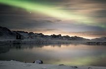 All-inclusive very small group Northern lights with photographs 