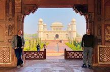 Tajmahal And Agra Fort Tour By Super Fast Train - All Inclusive