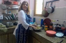 Learn 5-6 & Eat 9-10 Veg & Non-Veg Authentic Dish in a Delhi Home