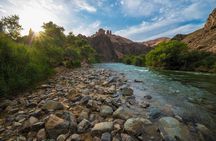 4-Day Altyn Emel Park + Kolsai & Kaindy Lakes + Charyn Canyon jeep-tour