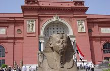 Tour To Giza Pyramids And The Egyptian Museum