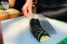 Private Dining with Locals in a Traditional House