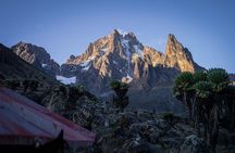 Hiking Mt Kenya