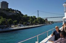 Istanbul Lunch Cruise on Bosphorus and Black Sea