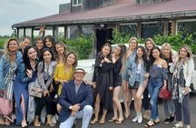 Niagara-on-the-Lake Small Group Wine Tour with Picnic Lunch