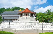 Sri Lanka Tour Packages with English Speaking Driver Guide and Car