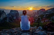 Majestic Sunset Meteora Tour with Local Guide