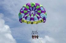 Parasailing in Palm Beach