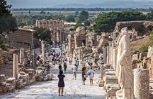 Ephesus Tour with Lunch and Tickets From Kusadasi / Selcuk Hotels