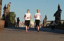 Guided Sightseeing Running Tour in Prague (9-12K)