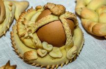 Cooking class: Learn how to make traditional Sardinian bread.