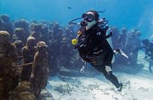 Try Dive in Cancun Underwater Museum