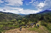 8-Day Ecuador Trekking the Avenue of Volcanoes from Quito