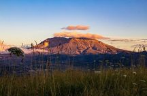 Mount St. Helens from Portland: All-Inclusive Small-Group Tour