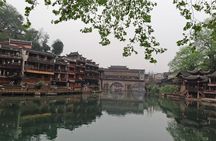 2-Day Zhangjiajie tour of National Park, Tianmen Park and overnight in Fenghuang