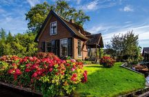 Giethoorn Day Private Tour inc. Boat Trip