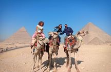Explore Giza Pyramids & Sphinx with a camel trip
