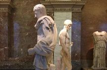 Semi-Private Homoerotic Louvre Tour with Reserved Entrance Time