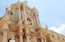 Street food tour and Guided Tour of Ortigia