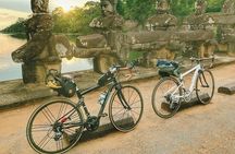 Angkor Wat & Bayon: the Smiling Temple Bike Tour