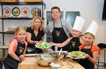 Singapore Market to Table Culinary Experience (Wet Market Tour included)
