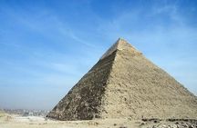 Pyramids of Giza & Sphinx, Egyptian Museum and Khan el-Khalili Bazaar