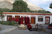 LEH LADAKH TOUR (6 Nights /7 Days) 