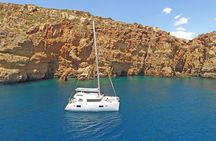 Athens Private Luxury Catamaran Cruise with Traditional Greek Meal and BBQ