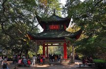 Private Changsha Day Tour: Yuelu mountain, Yuelu Academy And Orange Island