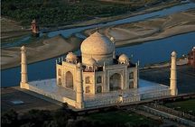 Same Day Taj Mahal Tour by AC Private Cab from Noida