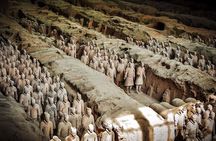 Xi'an in One Day from Guilin by Air: Terracotta Warriors, City Wall and More
