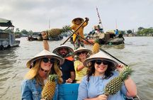 The hidden Fabulous Floating Market and Small Canal