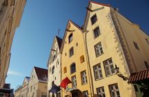 Old and Nowaday Tallinn Driving and Little Walking Private Tour
