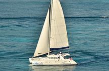 Sailing Catamaran PLATINO with Open Bar to Isla Mujeres