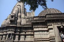 Temples & Vineyards: Private Tour to Nashik from Mumbai