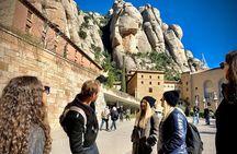 Barcelona to Montserrat Monastery: Tour, Transfers & Basilica