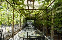 Seafood Lunch & Wine Tasting with Scenic Golf Cart Tour