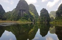 Trang An Boat Ride and Hoa Lu Temples