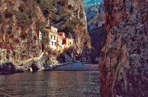 AmalfiCoast half day trip by boat with aperitif