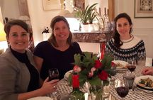 Seasonal French Lunch and Small-group Tour of Montmartre