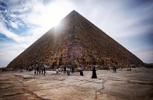 Full-Day Giza Pyramids Sphinx Sakkara Private Tour with Pickup