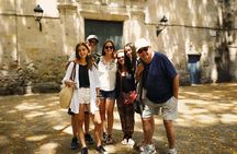 Barcelona Highlights & Secrets Private Tour with Tapa & Drink 