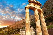 Mercedes Private Tour from Athens to Delphi and Arachova 