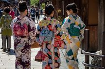Must See Kanazawa With A Local: Private & Personalized