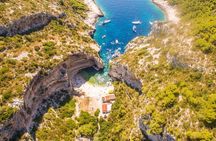 5 islands Private Boat Tour:Blue Cave,Hvar&Pakleni islands