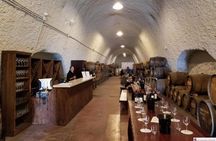 Private Santorini Morning Wine Tour: 3 Wineries with 12 Tastings