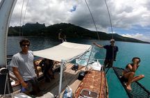 Introduction to sailing and discovering the lagoon 