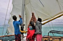 Introduction to sailing and discovering the lagoon 