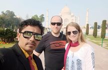 Agra : Live Tour Guide For Taj Mahal & Agra Fort