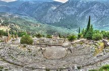 Mercedes Private Tour from Athens to Delphi and Arachova 